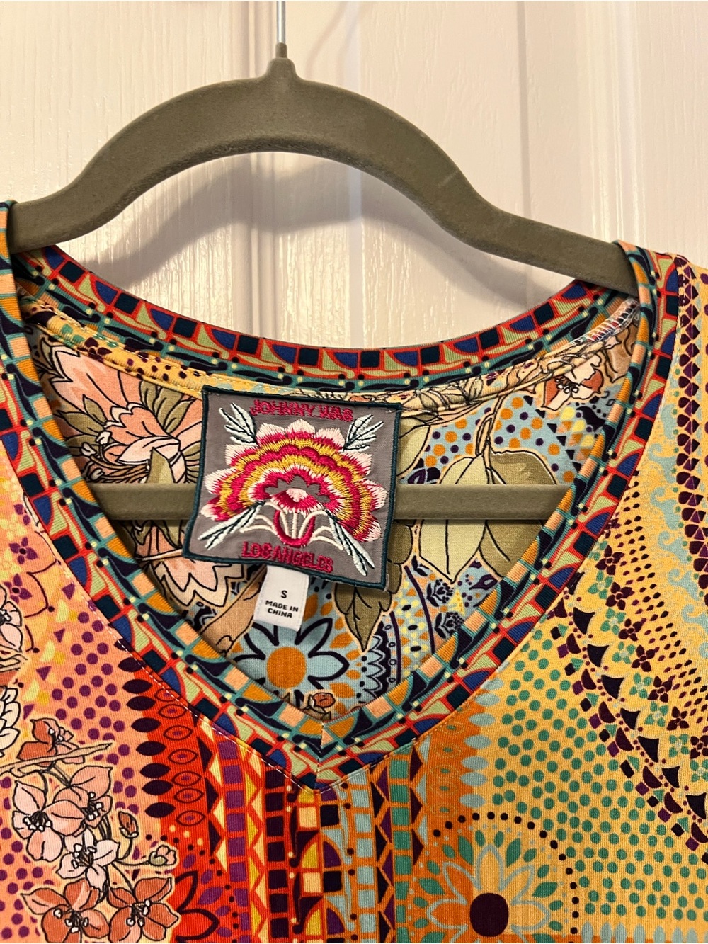Johnny Was Colorful Boho Floral V-Neck Tee, Size S - Picture 3 of 8